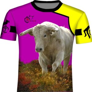 Camiseta toros en el campo