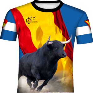 Camiseta taurina con toro bravo y bandera de españa cruzada